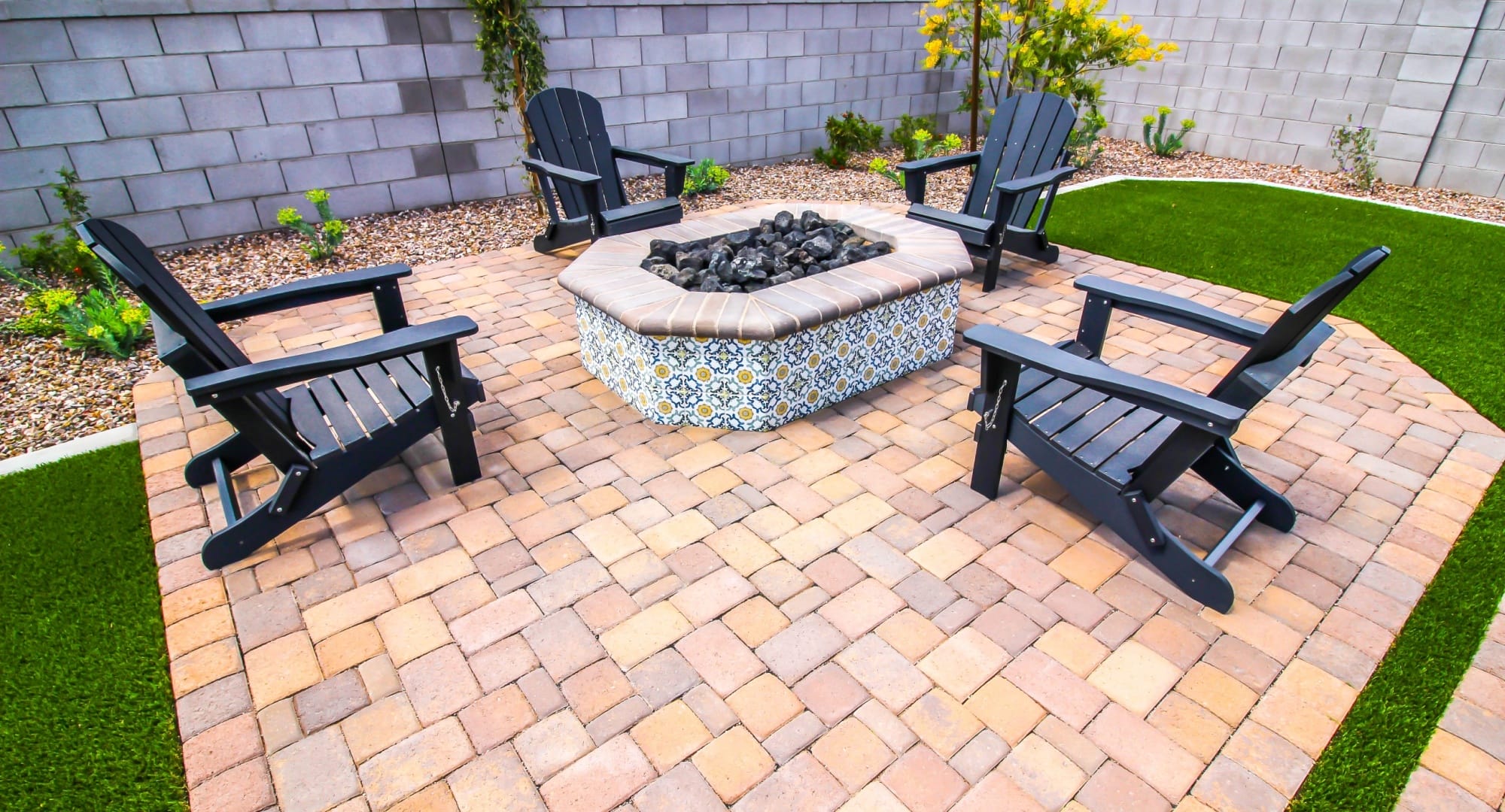 Contact 1 Hardscapes 2